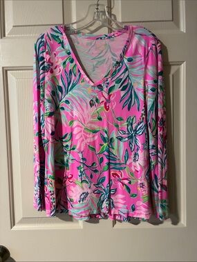 Lilly Pulitzer Pink Floral V-Neck Long Sleeve Top